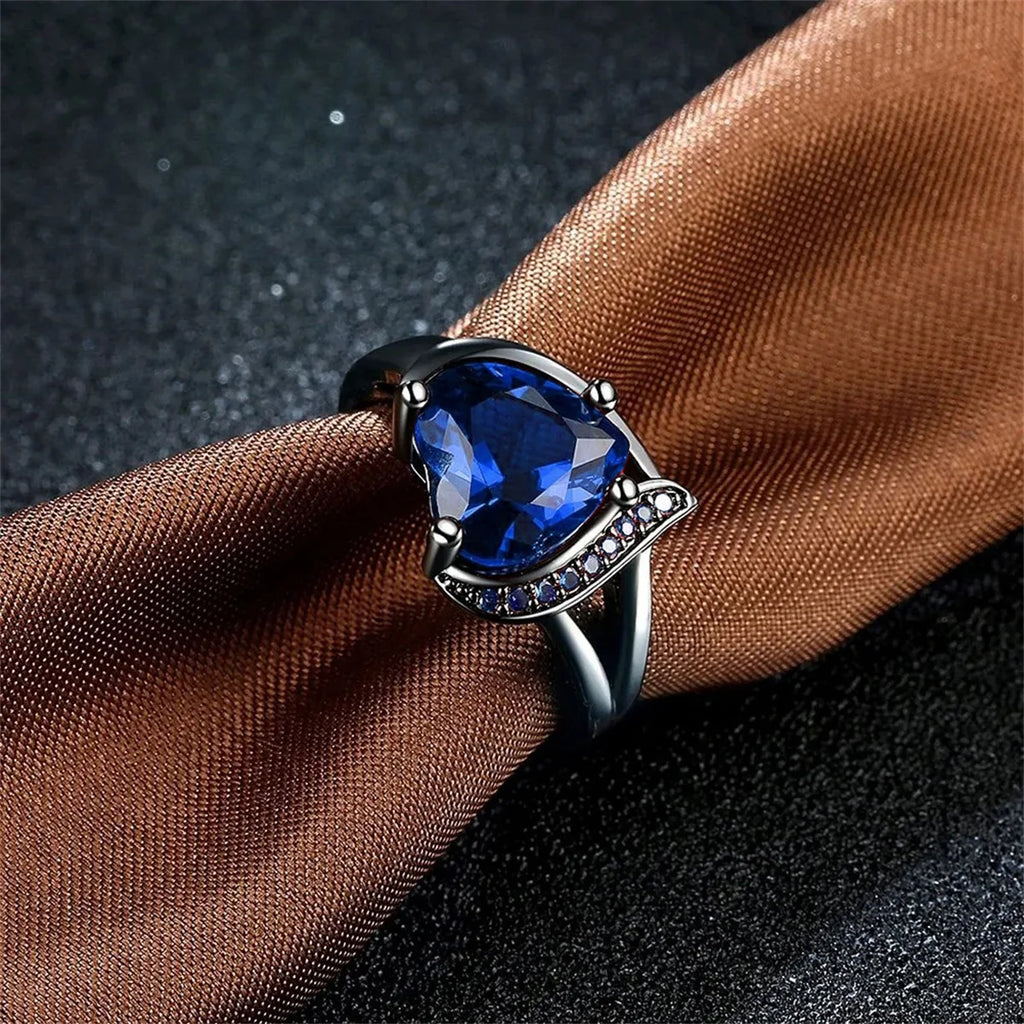 Couple Romantic  Rings Women Heart Blue Rhinestones Zircon Ring Men Stainless Steel Celtic Dragon Ring